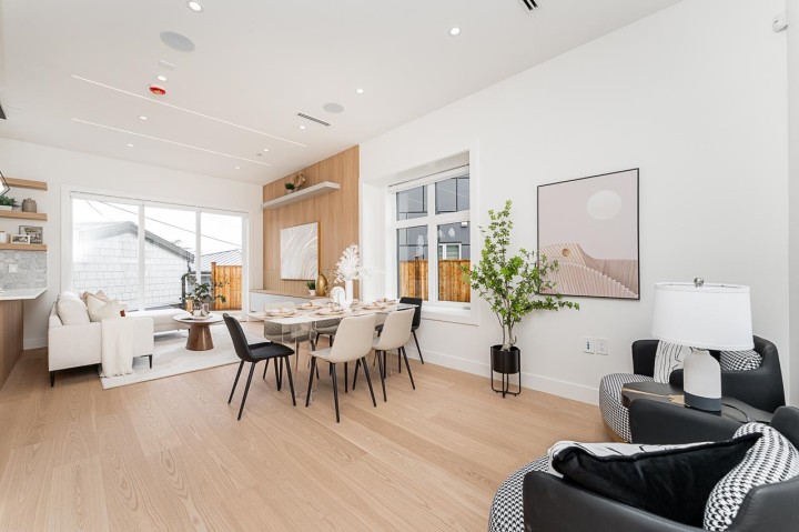 Photo 4 at 1 - 2837 Oliver Crescent, Arbutus, Vancouver West