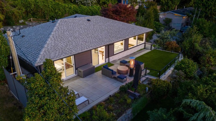 Photo 22 at 3812 Dalkeith Drive, Upper Lonsdale, North Vancouver