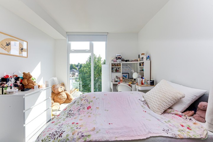 Photo 12 at 403 - 8181 Chester Street, South Vancouver, Vancouver East