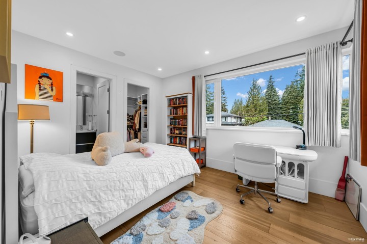 Photo 22 at 1075 Belvedere Drive, Canyon Heights NV, North Vancouver