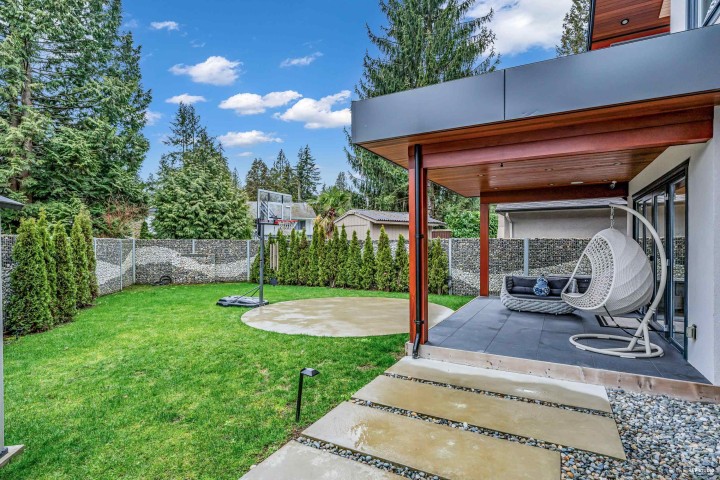 Photo 30 at 1075 Belvedere Drive, Canyon Heights NV, North Vancouver