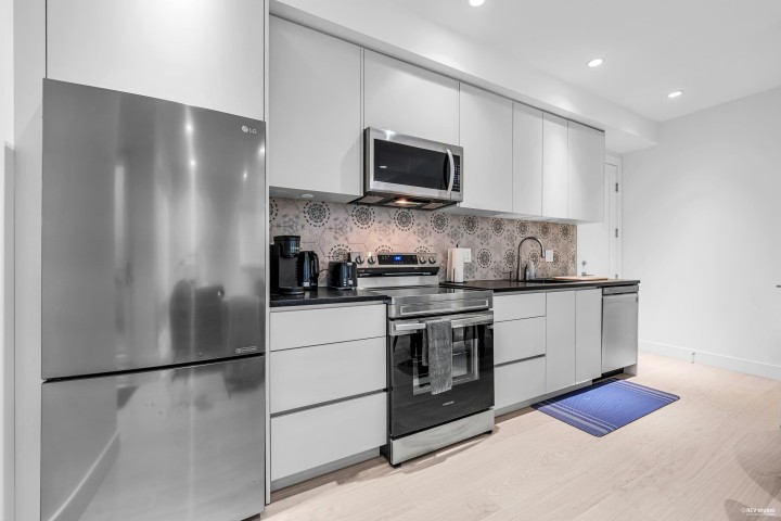 Photo 40 at 1075 Belvedere Drive, Canyon Heights NV, North Vancouver