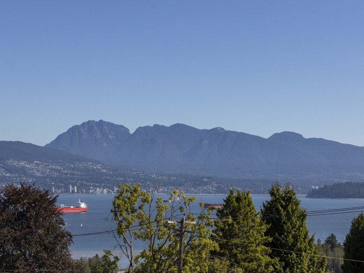 Photo 17 at 1937 Tolmie Street, Point Grey, Vancouver West