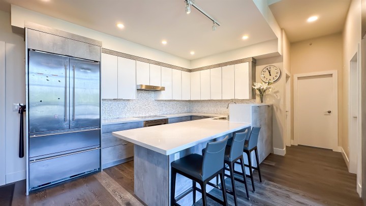 Photo 9 at 506 - 3602 Aldercrest Drive, Roche Point, North Vancouver