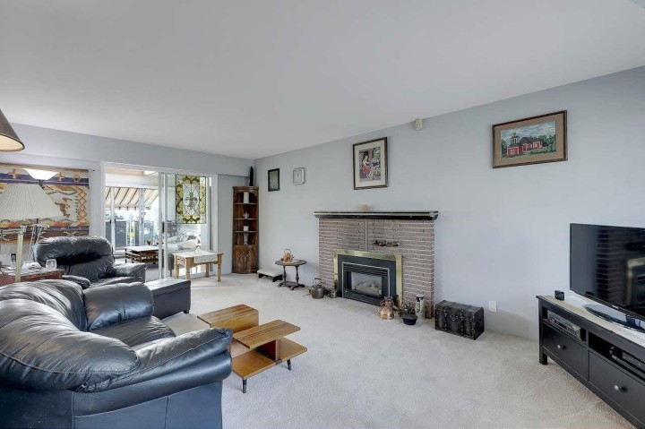 Photo 13 at 203 E 26th Street, Upper Lonsdale, North Vancouver