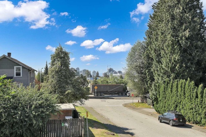 Photo 40 at 203 E 26th Street, Upper Lonsdale, North Vancouver