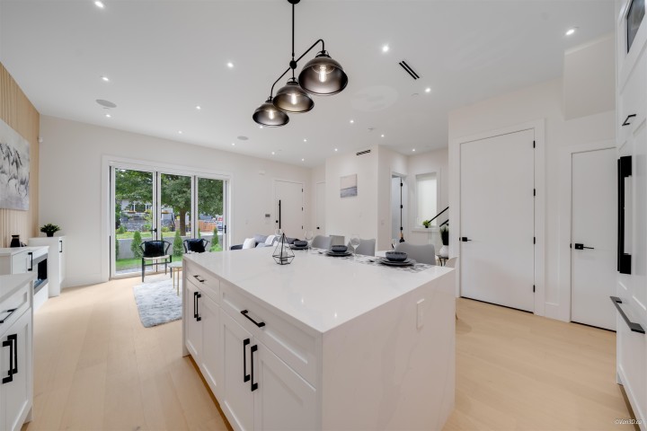 Photo 16 at 1 - 4463 Walden Street, Main, Vancouver East