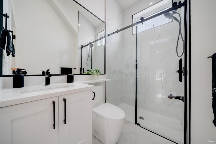 Photo 34 at 1 - 4463 Walden Street, Main, Vancouver East