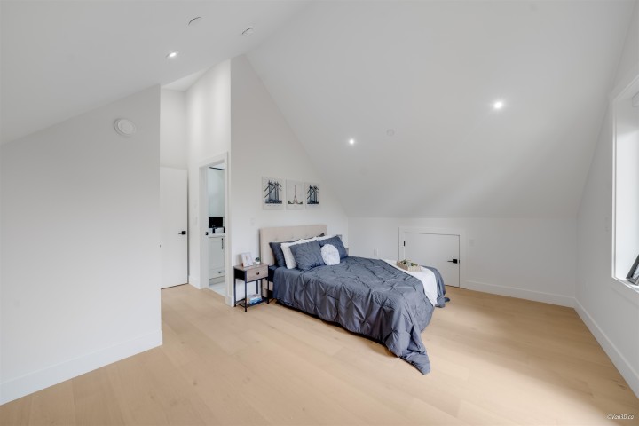 Photo 33 at 1 - 4463 Walden Street, Main, Vancouver East