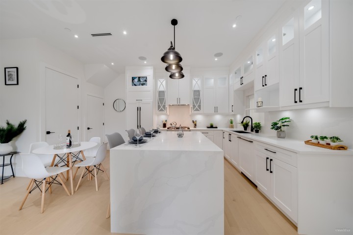 Photo 14 at 1 - 4463 Walden Street, Main, Vancouver East