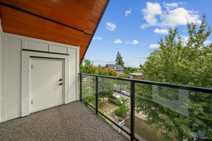 Photo 35 at 1 - 4463 Walden Street, Main, Vancouver East