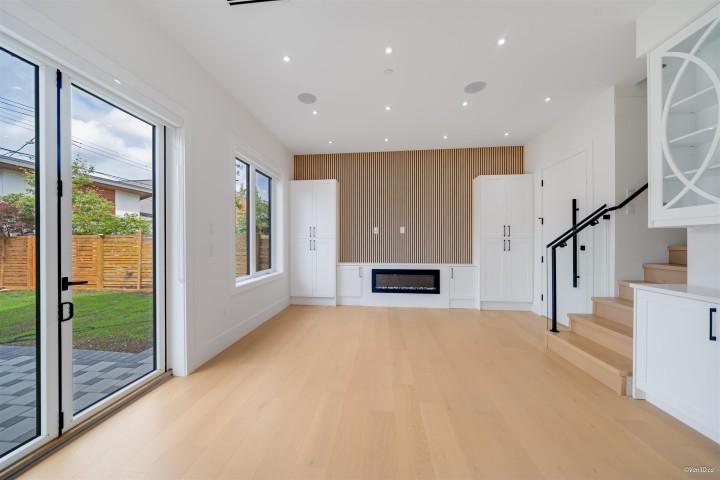 Photo 17 at 2 - 4463 Walden Street, Main, Vancouver East