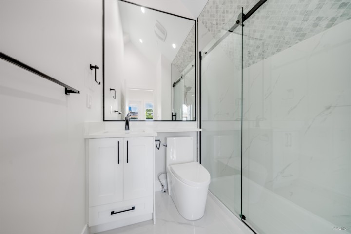 Photo 32 at 2 - 4463 Walden Street, Main, Vancouver East