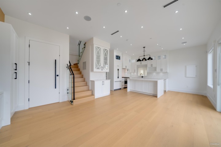 Photo 15 at 2 - 4463 Walden Street, Main, Vancouver East