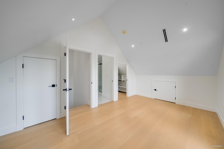 Photo 35 at 2 - 4463 Walden Street, Main, Vancouver East