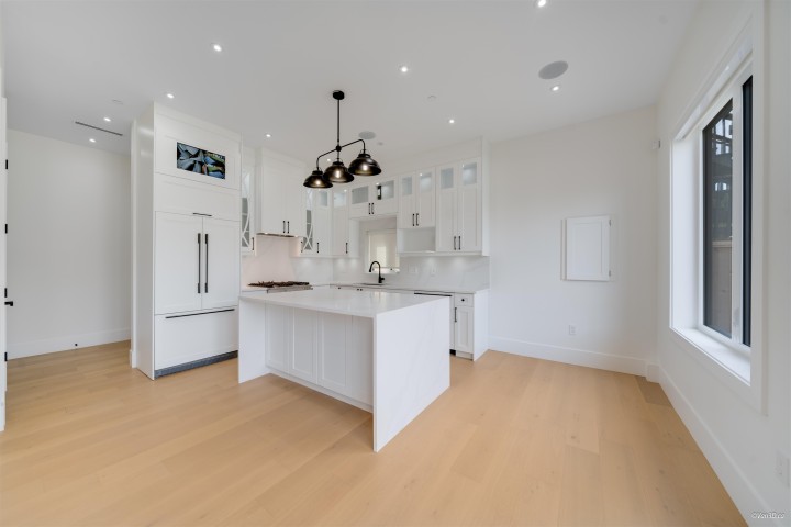 Photo 8 at 2 - 4463 Walden Street, Main, Vancouver East