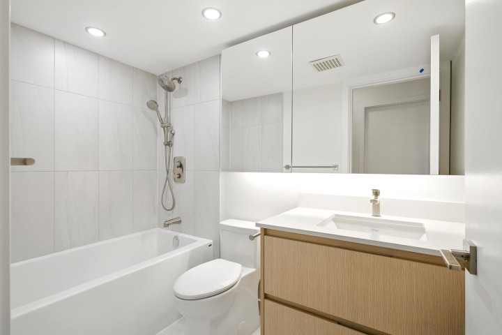 Photo 10 at 19 - 2885 E Kent Avenue North, South Marine, Vancouver East