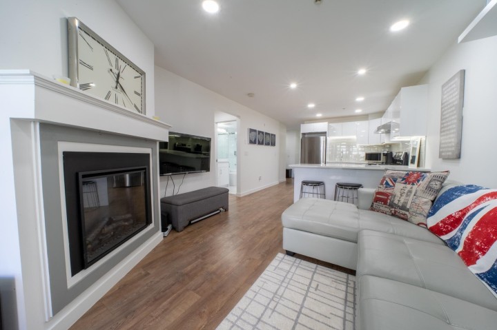 Photo 3 at 207 - 5025 Joyce Street, Collingwood VE, Vancouver East