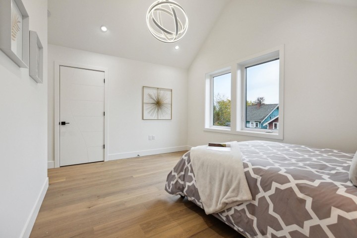 Photo 7 at 2727 W 7th Avenue, Kitsilano, Vancouver West