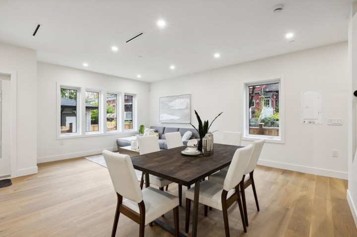 Photo 3 at 2727 W 7th Avenue, Kitsilano, Vancouver West