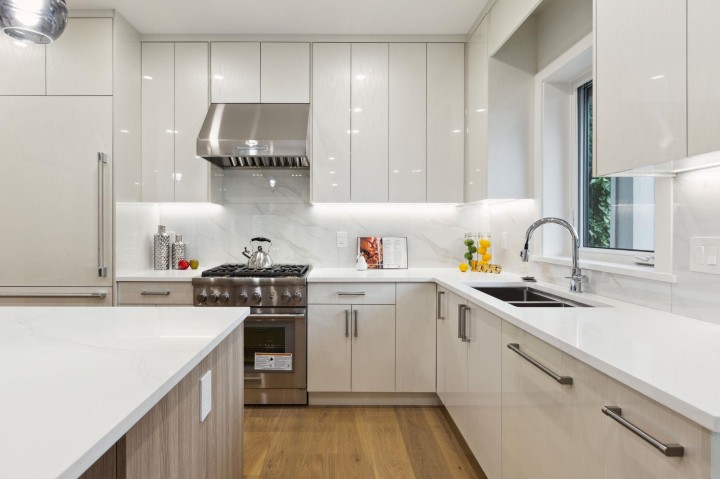 Photo 5 at 2727 W 7th Avenue, Kitsilano, Vancouver West