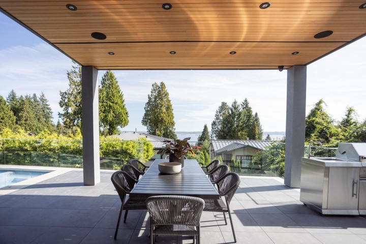 Photo 5 at 3180 Benbow Road, Westmount WV, West Vancouver