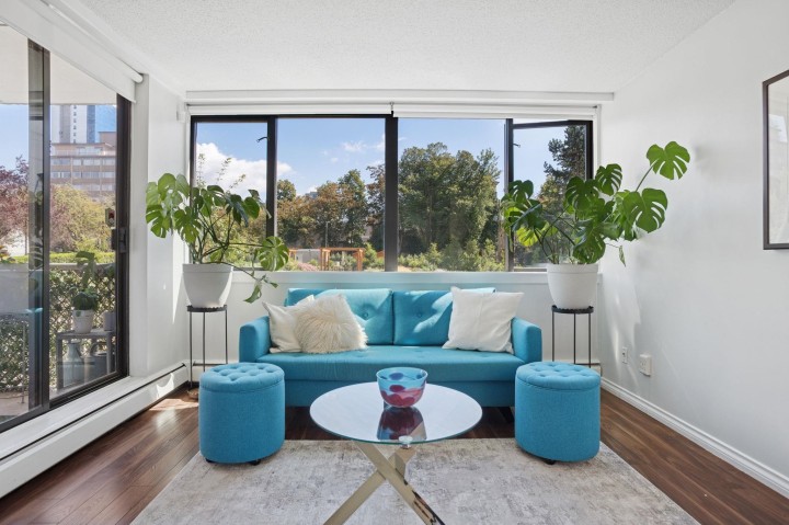 Photo 2 at 206 - 1740 Comox Street, West End VW, Vancouver West