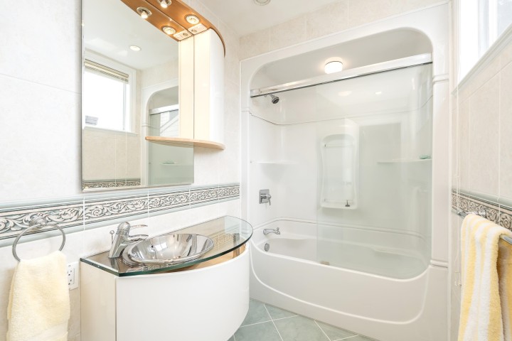 Photo 23 at 5295 Gulf Place, Caulfeild, West Vancouver