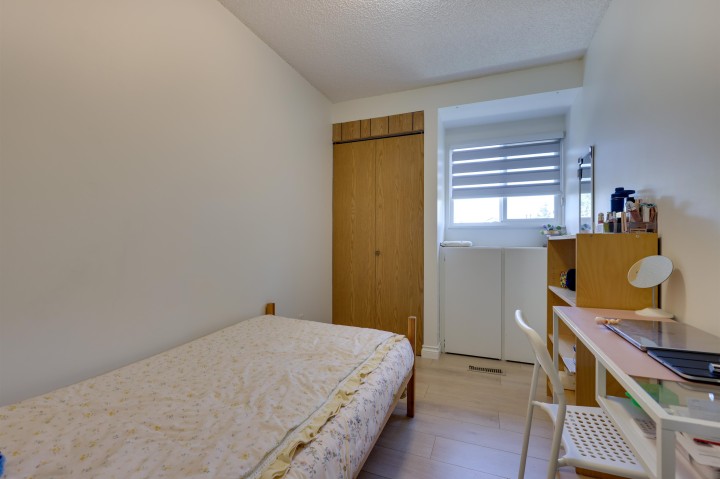 Photo 12 at 76 - 3437 E 49th Avenue, Killarney VE, Vancouver East