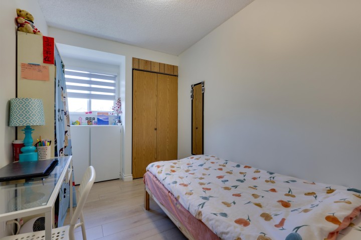 Photo 11 at 76 - 3437 E 49th Avenue, Killarney VE, Vancouver East