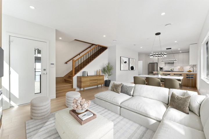 Photo 3 at 842 St. Denis Avenue, Lynnmour, North Vancouver