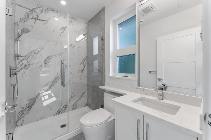 Photo 14 at 842 St. Denis Avenue, Lynnmour, North Vancouver