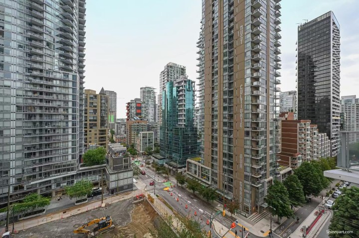 Photo 24 at 1009 - 1289 Hornby Street, Downtown VW, Vancouver West