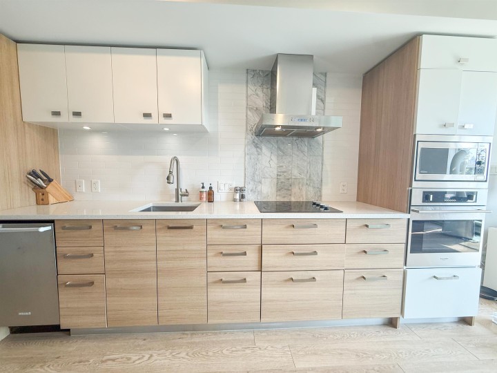 Photo 2 at 305 - 1783 Manitoba Street, False Creek, Vancouver West