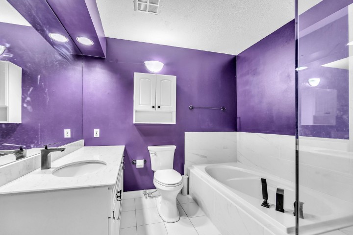 Photo 9 at 422 - 5835 Hampton Place, University VW, Vancouver West