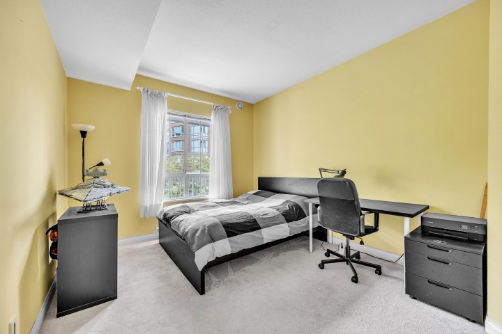 Photo 18 at 422 - 5835 Hampton Place, University VW, Vancouver West