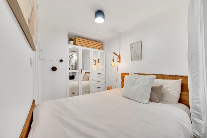 Photo 16 at 111 - 2190 W 7 Avenue, Kitsilano, Vancouver West