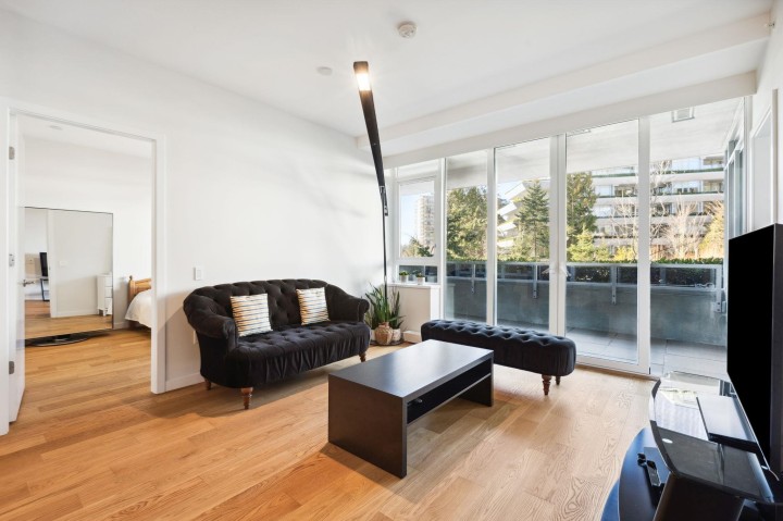 Photo 2 at 204 - 788 Arthur Erickson Place, Park Royal, West Vancouver