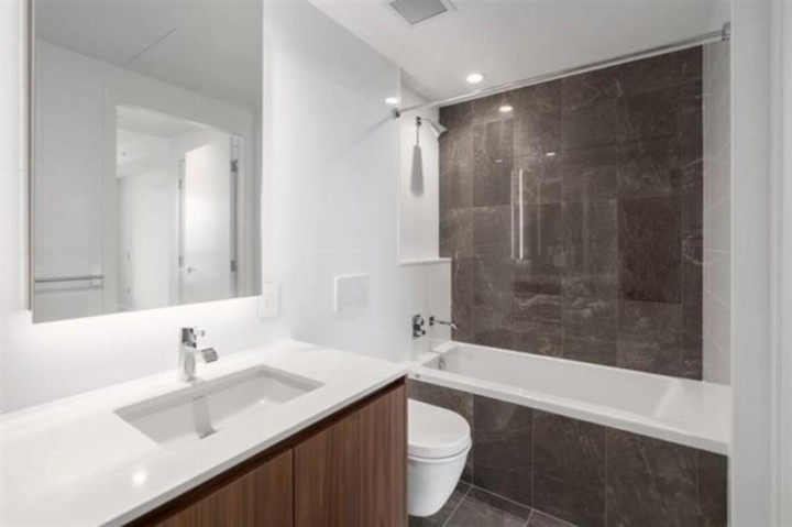 Photo 15 at 202 - 375 W 59th Avenue, South Cambie, Vancouver West