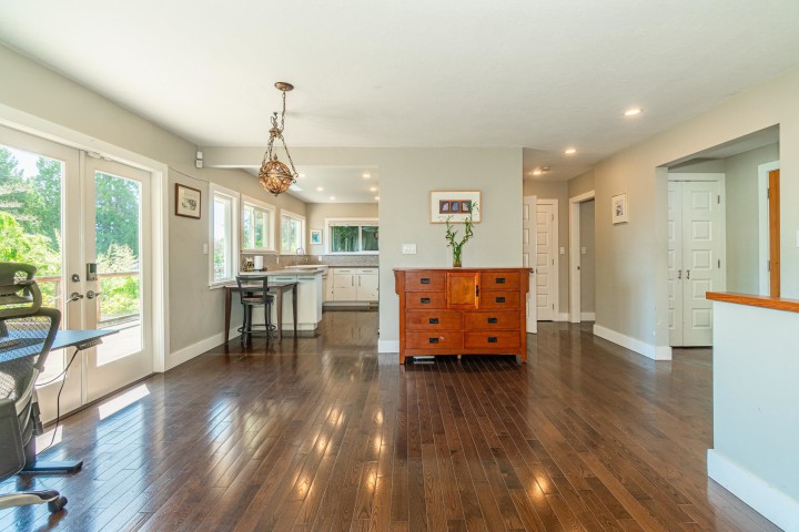 Photo 9 at 2460 Mathers Avenue, Dundarave, West Vancouver