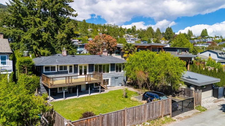 Photo 37 at 2460 Mathers Avenue, Dundarave, West Vancouver