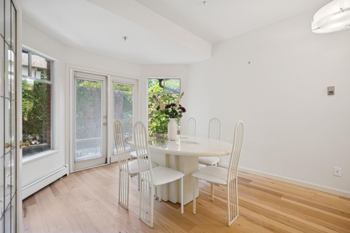 Photo 11 at 43 - 5880 Hampton Place, University VW, Vancouver West