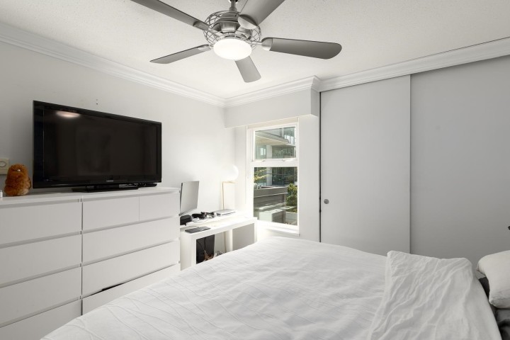 Photo 12 at 304 - 1352 W 10th Avenue, Fairview VW, Vancouver West