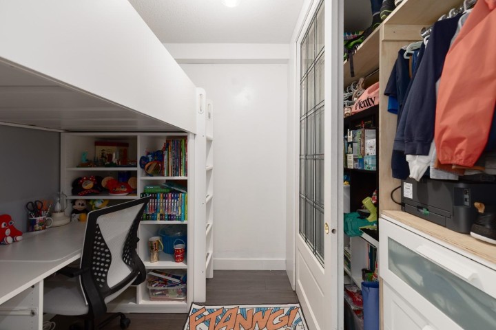 Photo 15 at 304 - 1352 W 10th Avenue, Fairview VW, Vancouver West