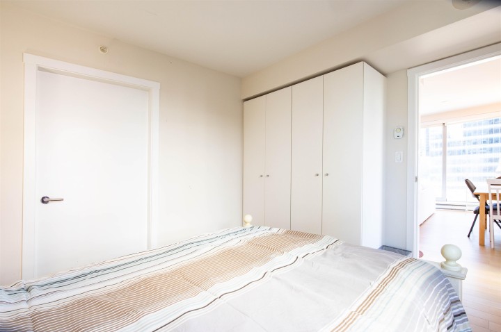 Photo 3 at 908 - 999 Seymour Street, Downtown VW, Vancouver West