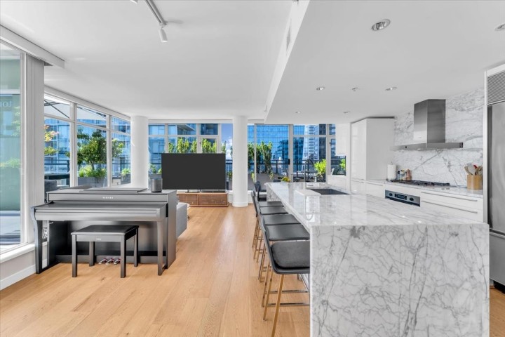 Photo 3 at 2602 - 788 Richards Street, Downtown VW, Vancouver West