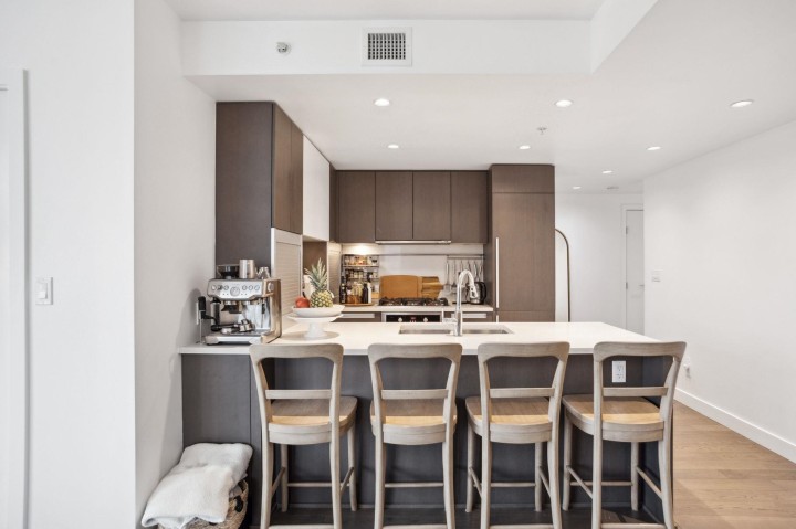 Photo 7 at 707 - 288 W 1st Avenue, False Creek, Vancouver West