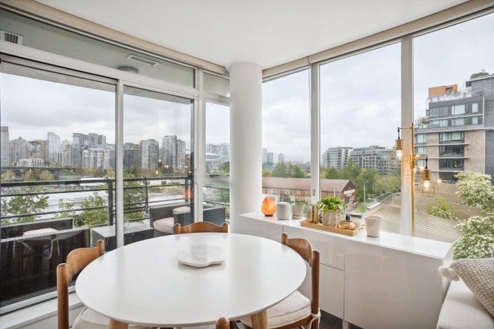 Photo 1 at 707 - 288 W 1st Avenue, False Creek, Vancouver West