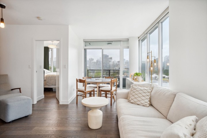 Photo 4 at 707 - 288 W 1st Avenue, False Creek, Vancouver West