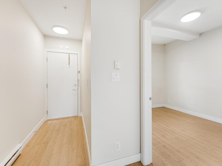 Photo 5 at 516 - 388 Kootenay Street, Hastings Sunrise, Vancouver East